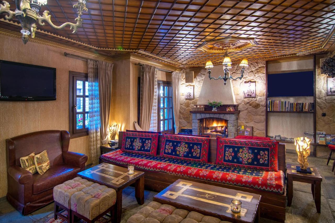 Hotel Kassaros Мецово Екстер'єр фото