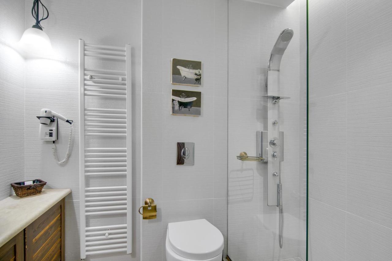 Hotel Kassaros Мецово Екстер'єр фото