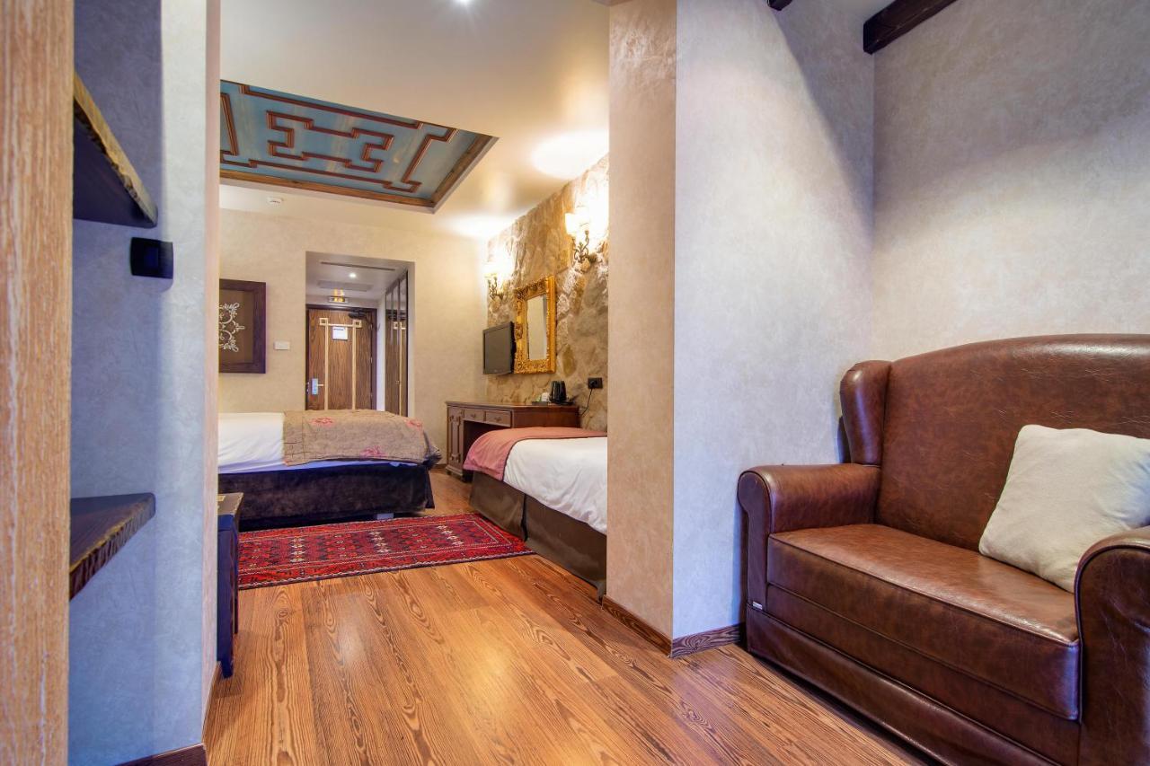 Hotel Kassaros Мецово Екстер'єр фото