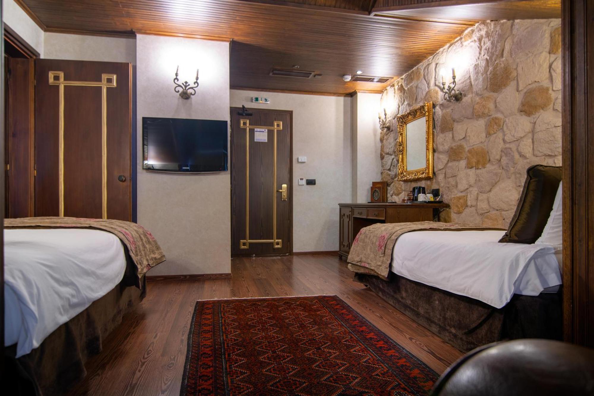 Hotel Kassaros Мецово Екстер'єр фото