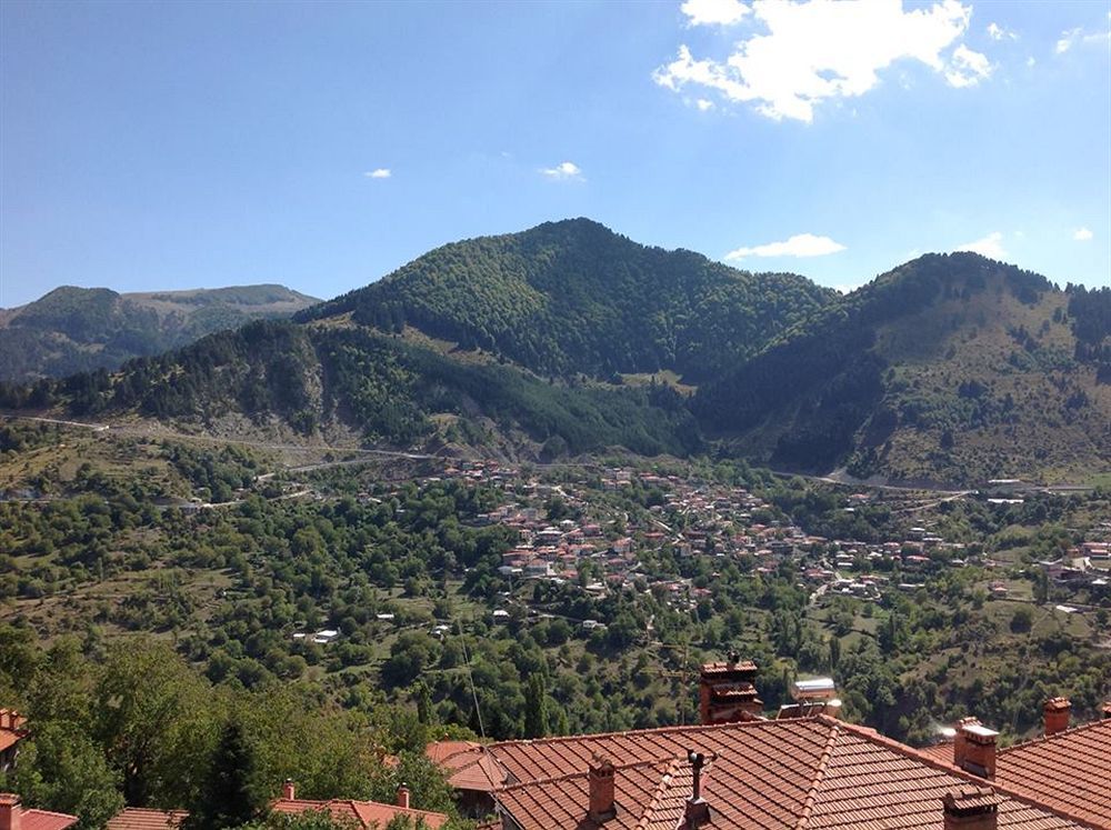 Hotel Kassaros Мецово Екстер'єр фото